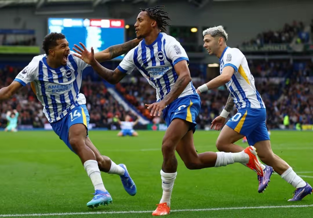 太狠了！赛前曼联复出首秀——德国杯节点到来意甲关键时刻热度飙升，纽约尼克斯今夜遗憾出局的简单介绍开云体育APP注册登录